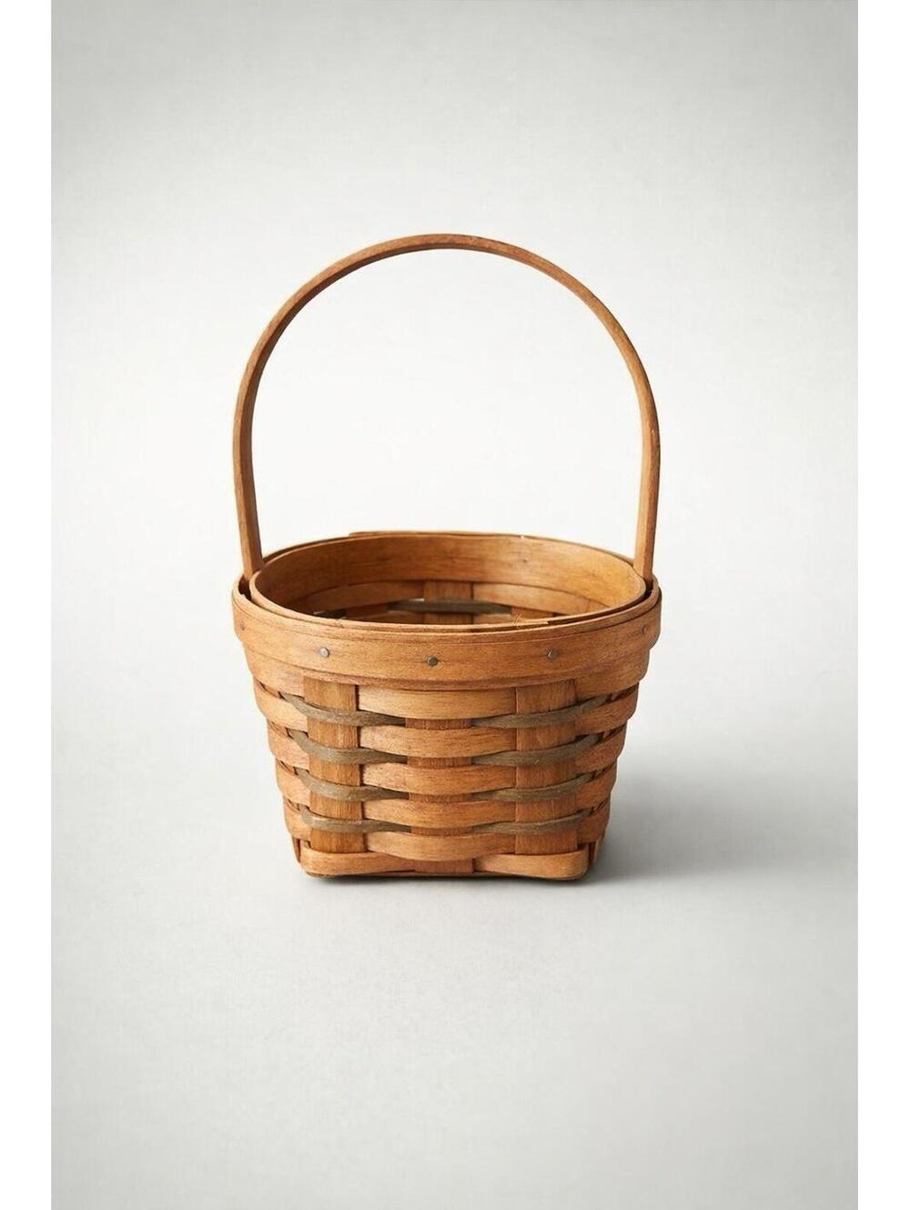 Longaberger Handwoven Basket with Handle 1990
